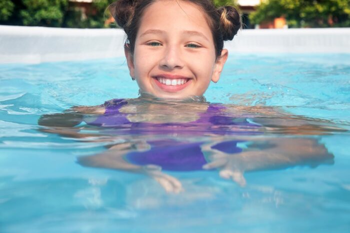 Bestway Power Steel Frame Pool Set, oval, mit Filterpumpe 305 x 200 x 84 cm, grau, 5614A